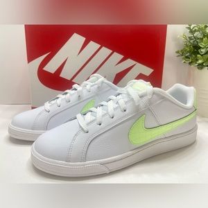 NEW Nike Court Royale Women's Leather Sneakers Shoes 749867-121 White 9.5, 12